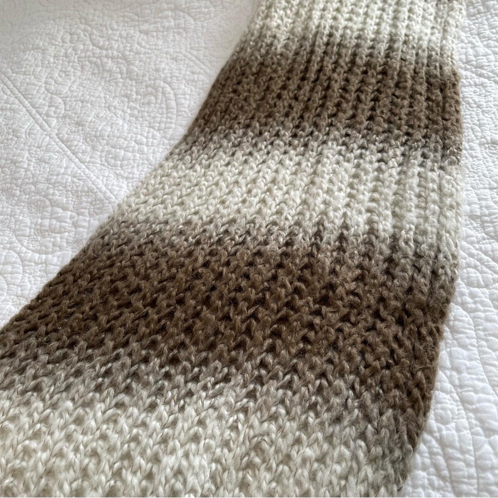 Super Soft & Long Wool Blend Eddie Bauer Scarf - Unused Condition!